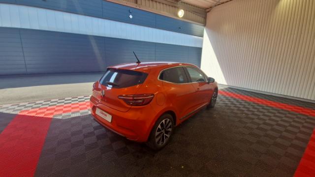 Renault Clio image 2