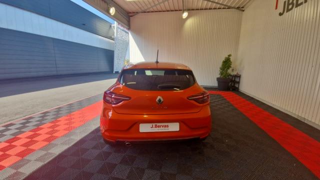 Renault Clio image 1