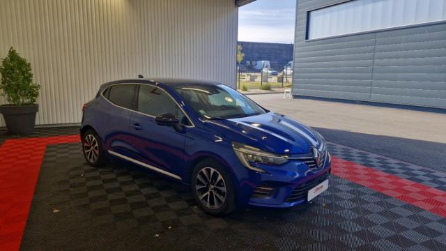Renault Clio image 2