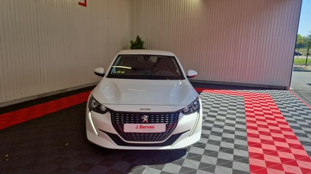 Peugeot 208 image 3