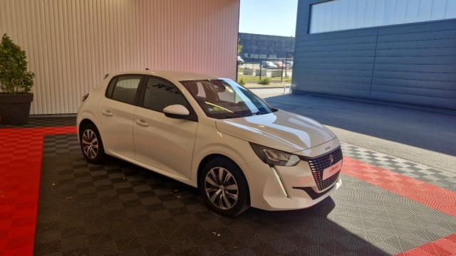 Peugeot 208 image 7