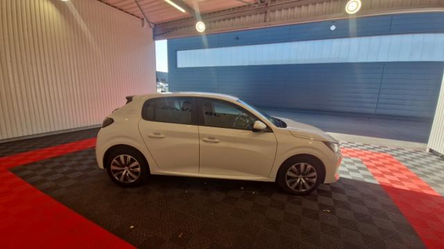 Peugeot 208 image 4