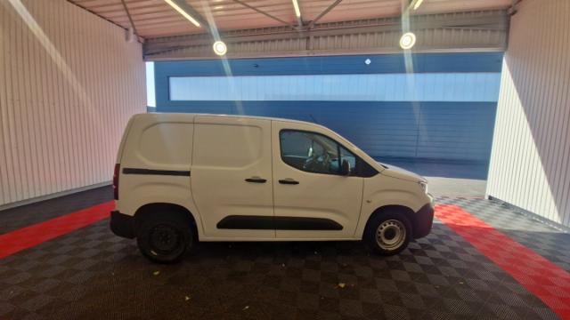 Peugeot Partner image 2