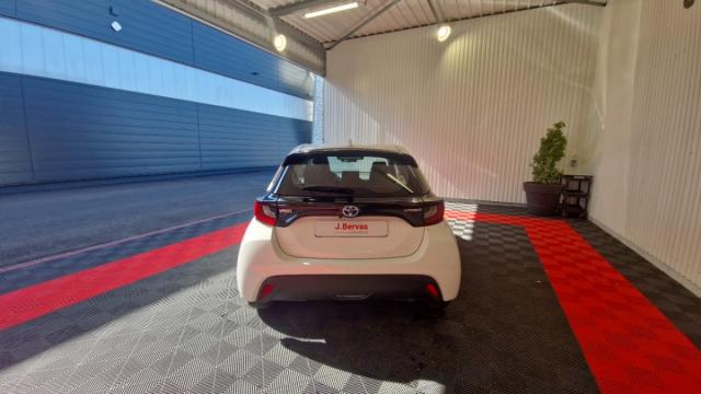 Toyota Yaris image 9