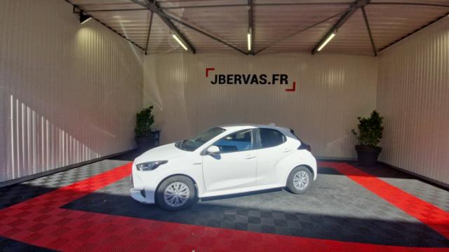 Toyota Yaris image 6
