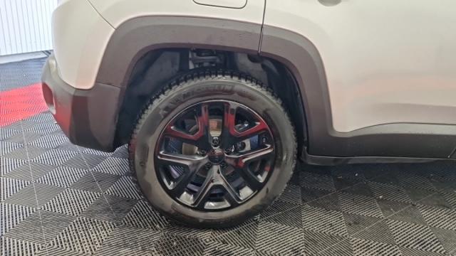 Jeep Renegade image 2