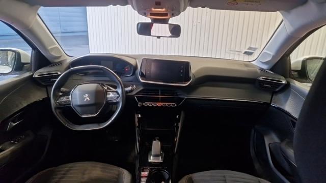 Peugeot 208 image 3