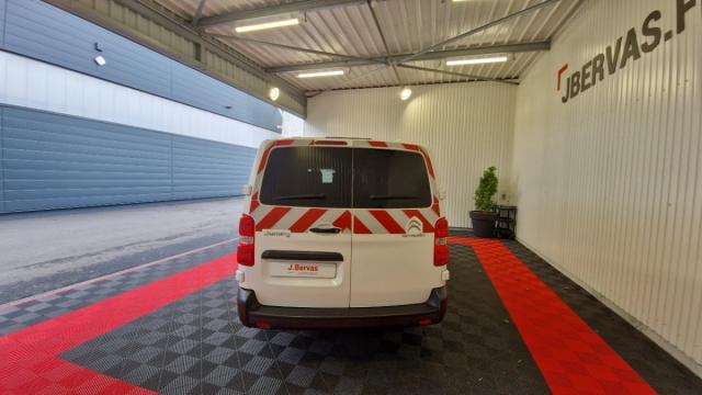 Citroen Jumpy image 2