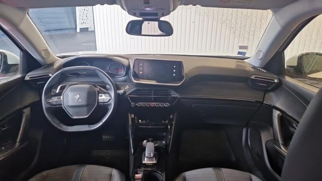 Peugeot 2008 image 7