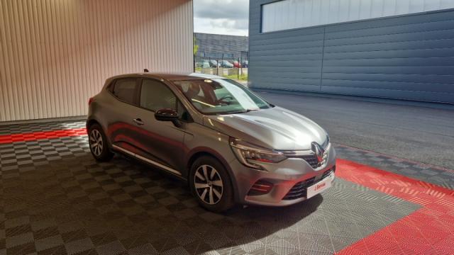 Renault Clio image 8