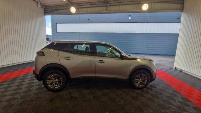 Peugeot 2008 image 2