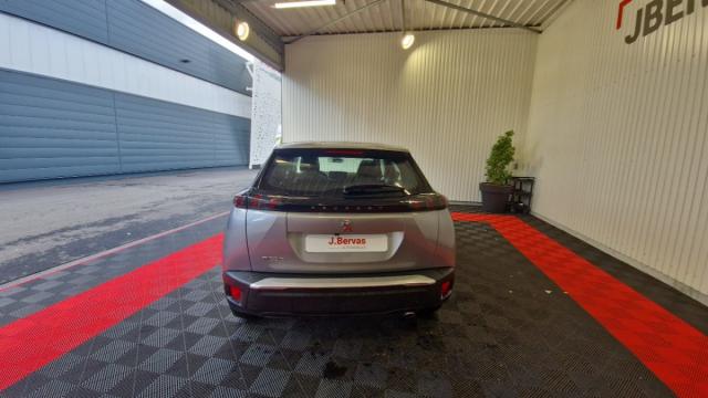 Peugeot 2008 image 3