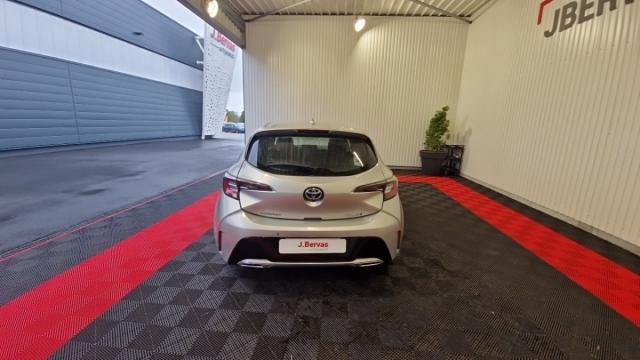 Toyota Corolla image 8