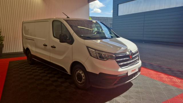 Renault Trafic image 8
