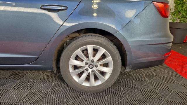 Seat Leon image 3