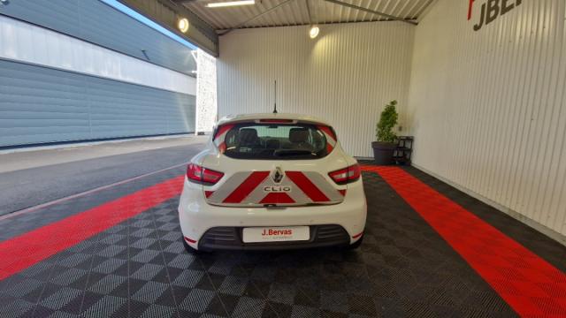 Renault Clio image 9