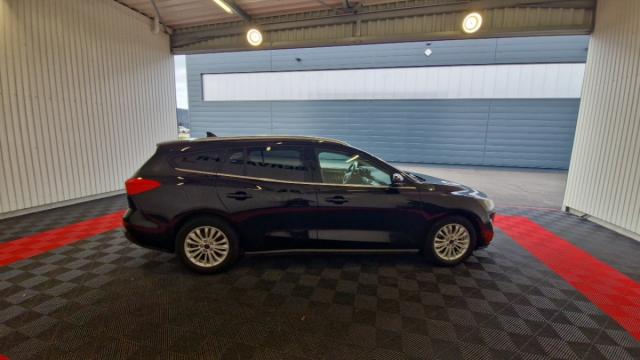 Ford Focus image 5