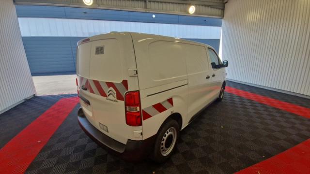 Citroen Jumpy image 8