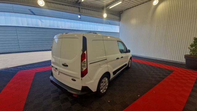 Ford Transit Connect image 4