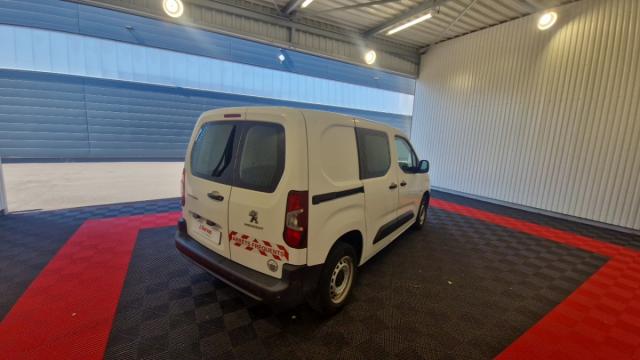 Peugeot Partner image 2