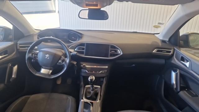 Peugeot 308 image 6