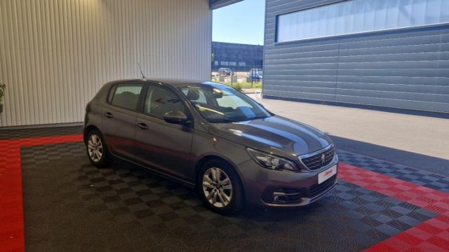Peugeot 308 image 7