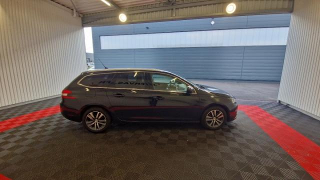 Peugeot 308 Sw image 1