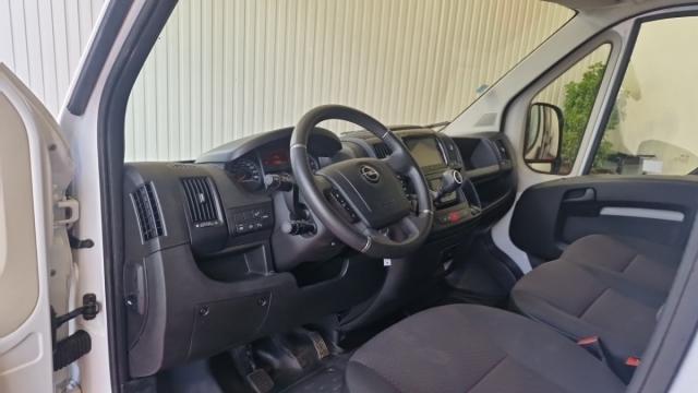 Opel Movano image 1
