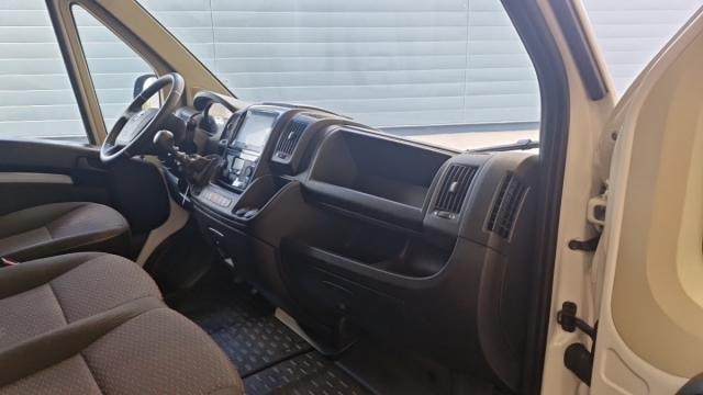 Opel Movano image 2