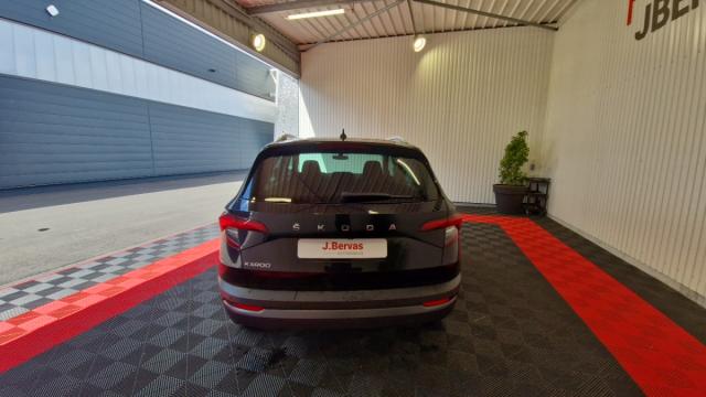 Skoda Karoq image 8