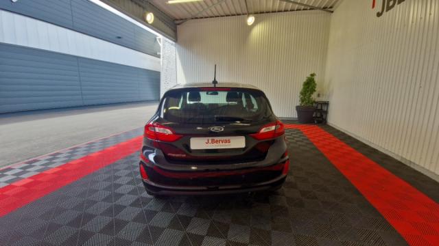 Ford Fiesta image 8