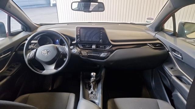 Toyota C-Hr image 9
