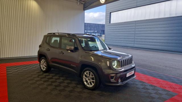 Jeep Renegade image 6