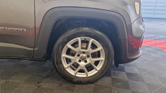 Jeep Renegade image 2