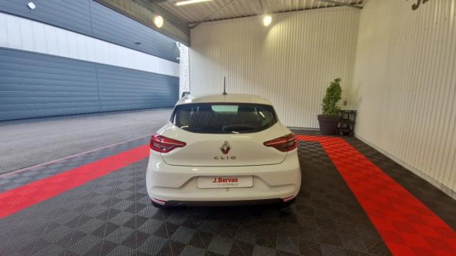 Renault Clio image 9