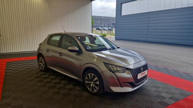 Peugeot 208 image 1