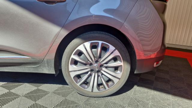 Renault Grand Scénic image 1