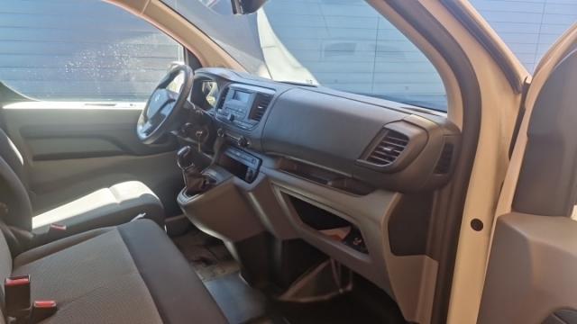 Citroen Jumpy image 9