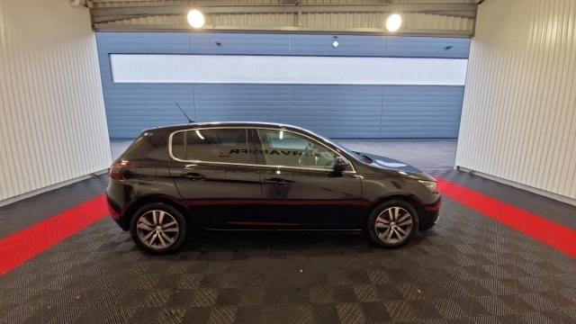 Peugeot 308 image 6