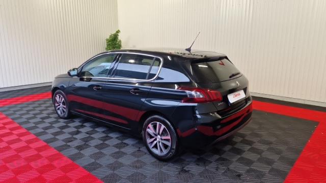Peugeot 308 image 7