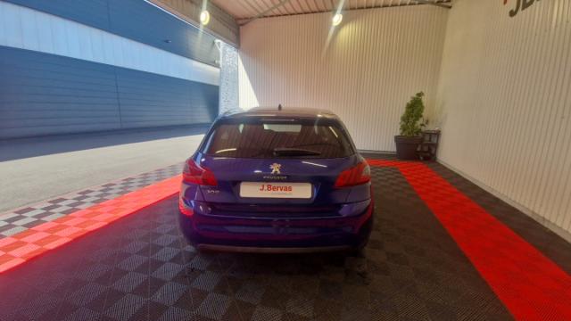 Peugeot 308 image 1