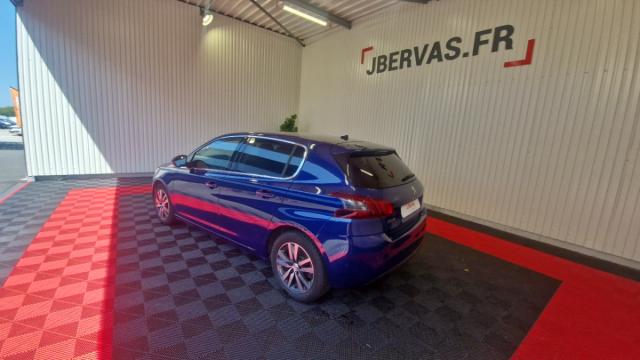 Peugeot 308 image 8