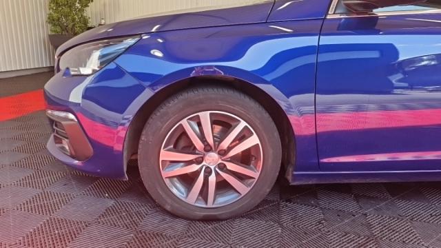 Peugeot 308 image 2
