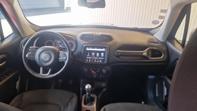 Jeep Renegade image 4