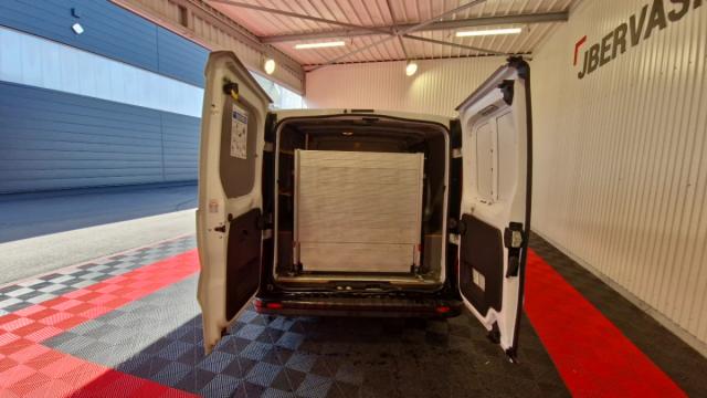 Renault Trafic image 8
