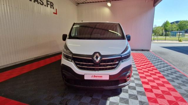 Renault Trafic image 2