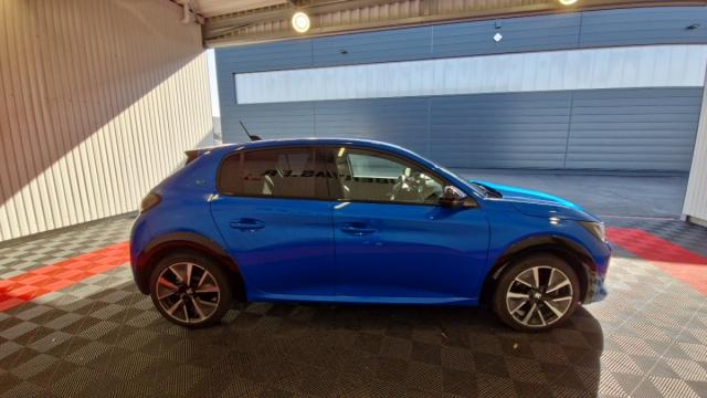 Peugeot 208 image 4