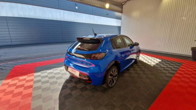 Peugeot 208 image 7