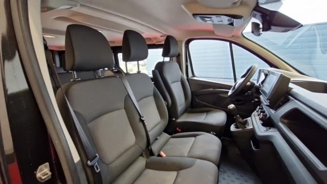 Renault Trafic image 4