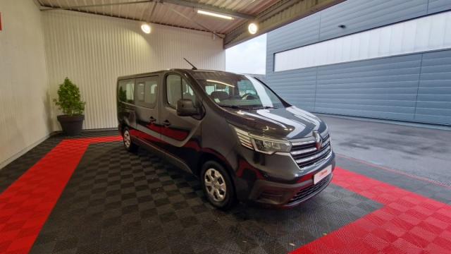 Renault Trafic image 8